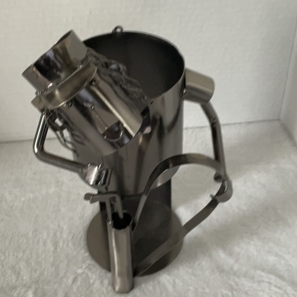 Silver Sculptural Wine Bottle Holder Bar Accessory - Picture 2 of 5